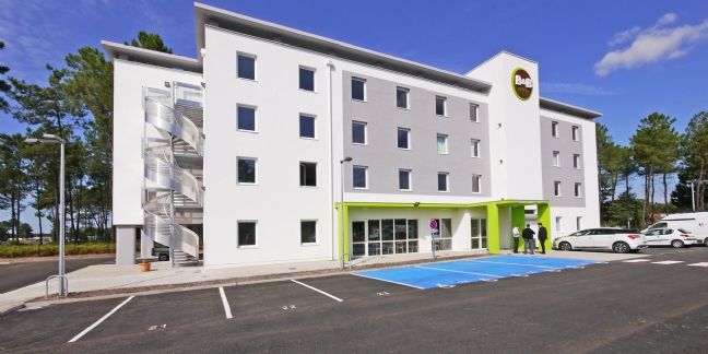 L'hôtellerie reste à flot grâce au milieu de gamme