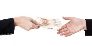 Les commerçants ne peuvent plus accepter de paiements en liquide supérieurs à 1000€