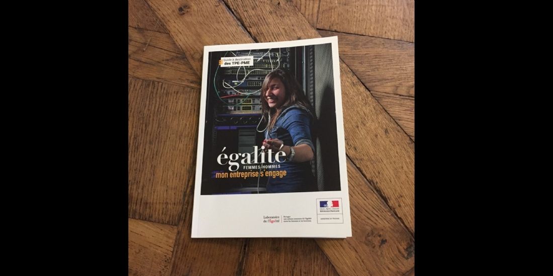 Égalité professionnelle femmes-hommes : un guide des bonnes pratiques pour les TPE et PME