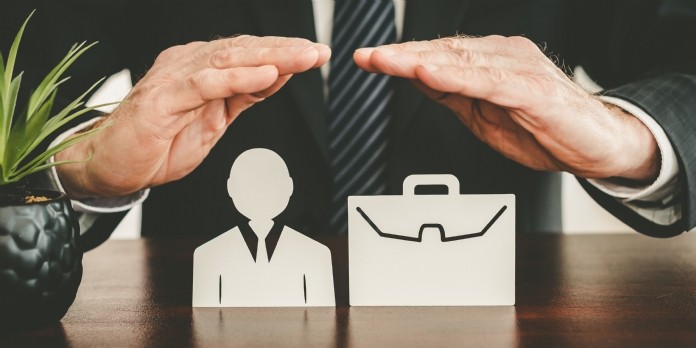 Artisans... ne manquez surtout pas d'assurance !