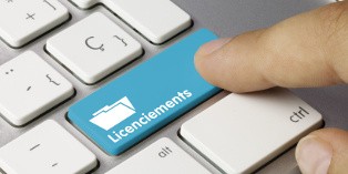Un licenciement irrégulier trahit un vice de forme ou une erreur dans la procédure.