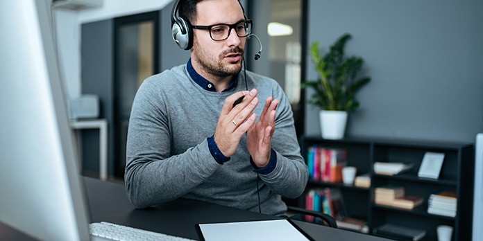 Quelles qualités et compétences faut-il avoir pour devenir responsable client ?